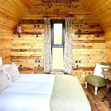 营地 Willow Pod 大艾顿